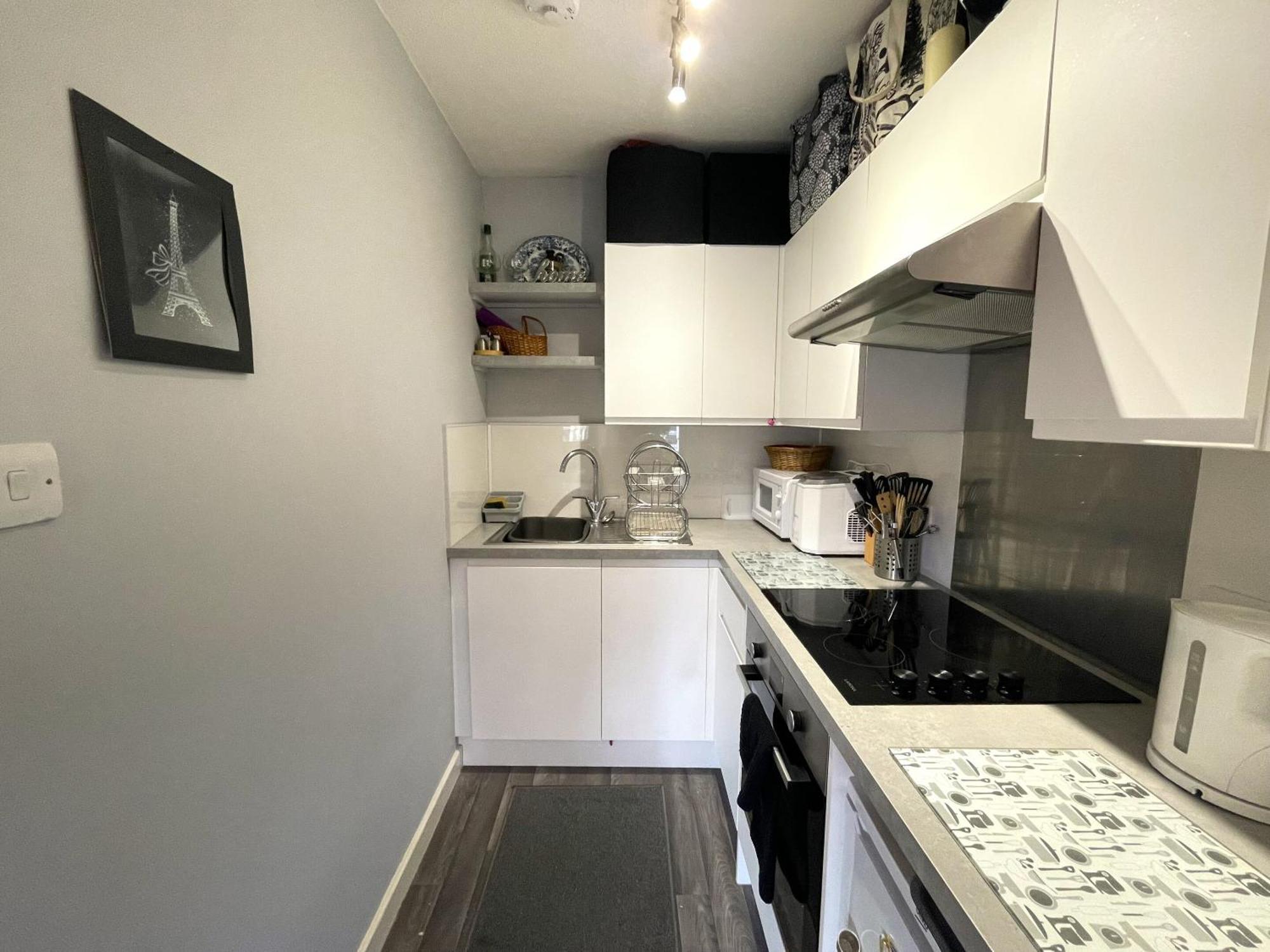 Snug Studio Apartment In Central Location Бристоль Екстер'єр фото