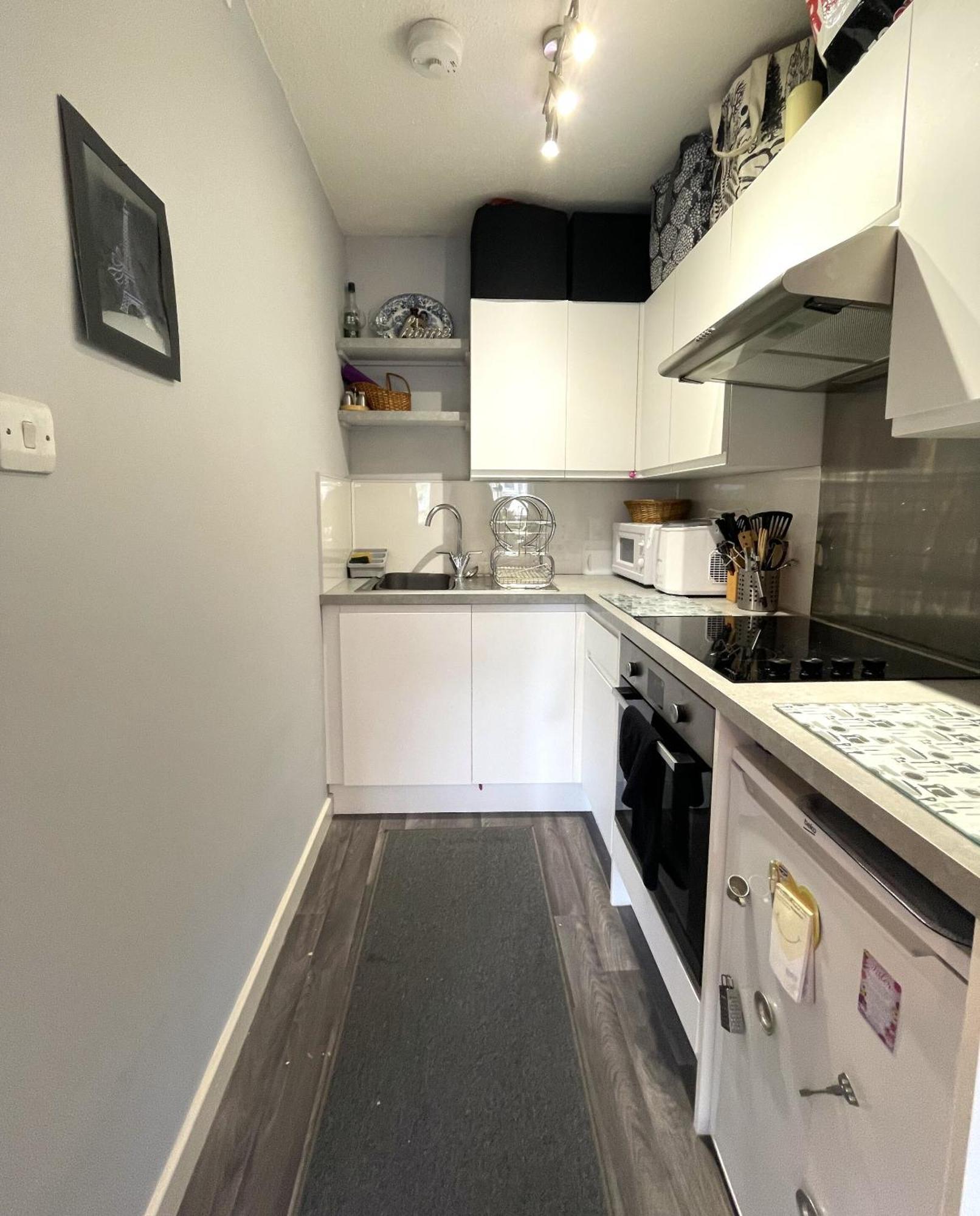 Snug Studio Apartment In Central Location Бристоль Екстер'єр фото